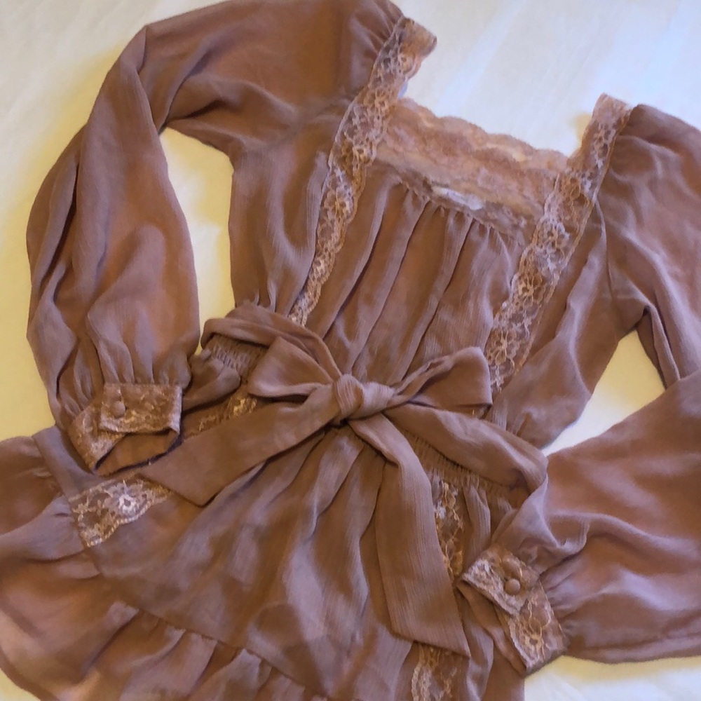 Candies Blush Lace and chiffon Peplum